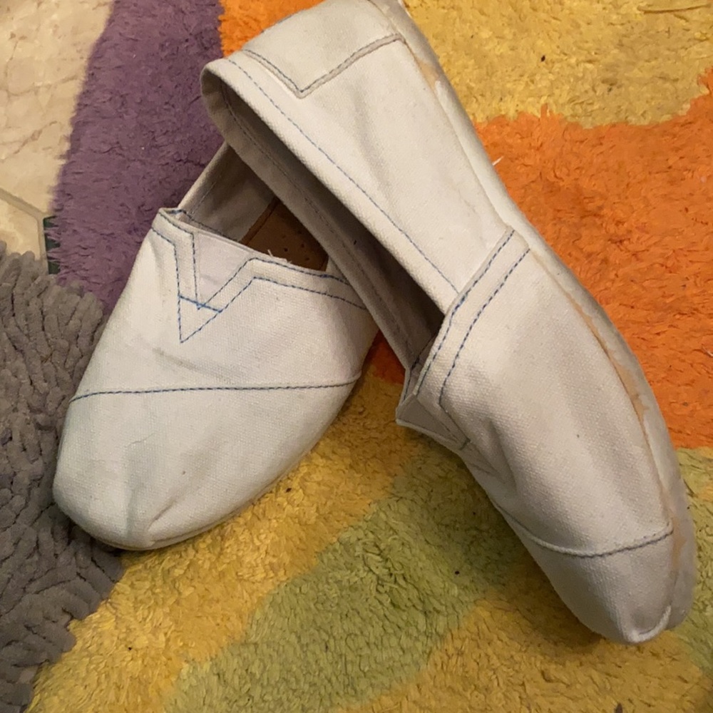 💙Women’s Tom’s Size 9.5(Fits 8.5-9)💙 - Picture 7 of 8